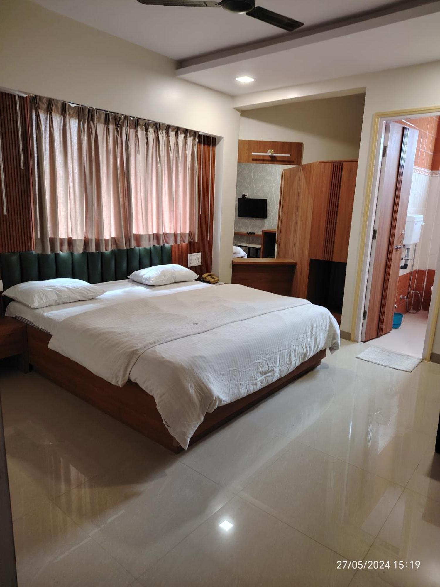 Hotel Vaishali Nashik Exterior foto